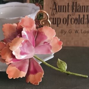 Vintage Fall Flower Peach And Mauve Watercolor Style Enamel